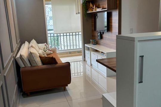 Sala de apartamento à venda com 2 quartos, 45m² em Vila Tolstoi, São Paulo