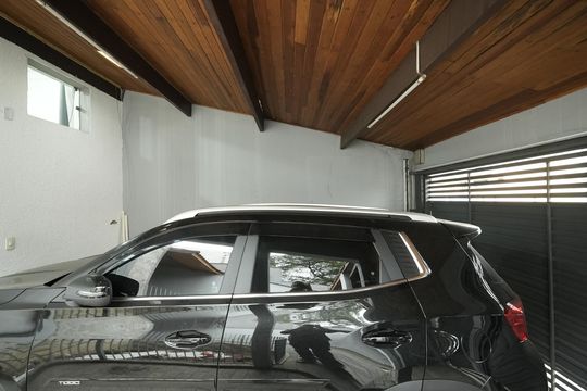 Garagem de casa à venda com 3 quartos, 210m² em Santa Terezinha, Santo André