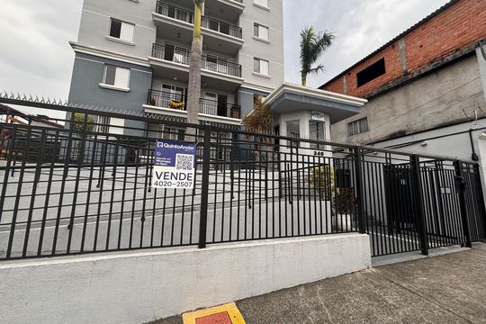 Fachada de apartamento à venda com 2 quartos, 52m² em Vila Paranagua, São Paulo