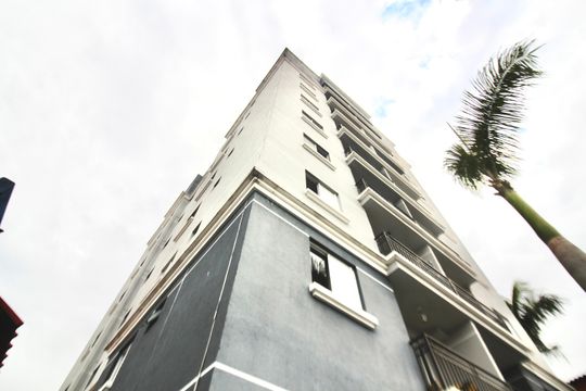 Fachada de apartamento à venda com 2 quartos, 52m² em Vila Paranagua, São Paulo