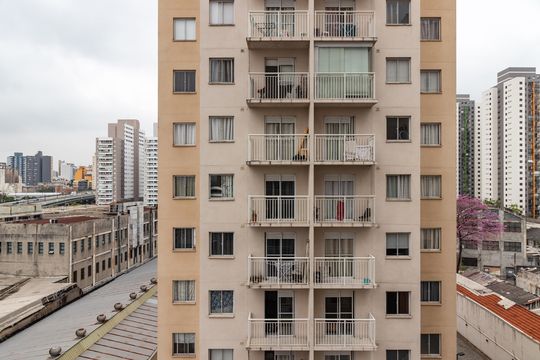 Vista da Varanda de apartamento para alugar com 2 quartos, 34m² em Barra Funda, São Paulo