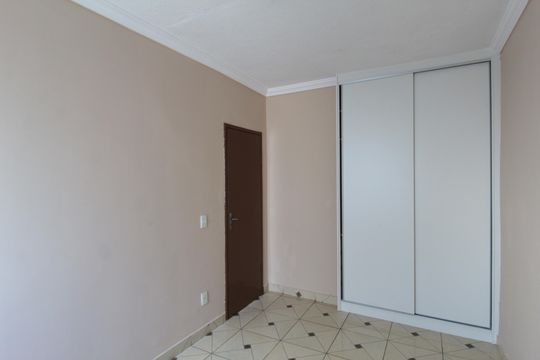 Quarto 1 de apartamento para alugar com 2 quartos, 63m² em Santa Branca, Belo Horizonte
