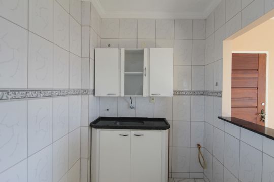 Cozinha e Área de Serviço de apartamento para alugar com 2 quartos, 63m² em Santa Branca, Belo Horizonte