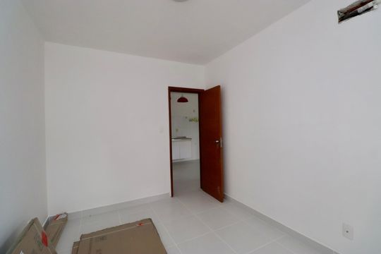 Quarto  de apartamento para alugar com 2 quartos, 55m² em Itapuã, Salvador