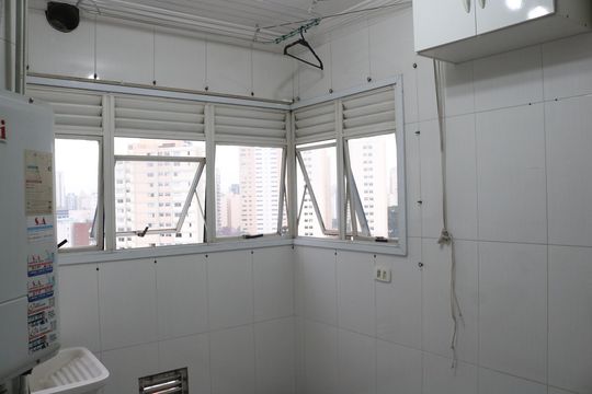 Área de Serviço de apartamento para alugar com 3 quartos, 98m² em Pompeia, São Paulo