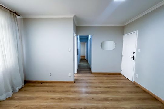 Apartamento para alugar com 2 quartos, 56m² em Cerqueira César, São Paulo