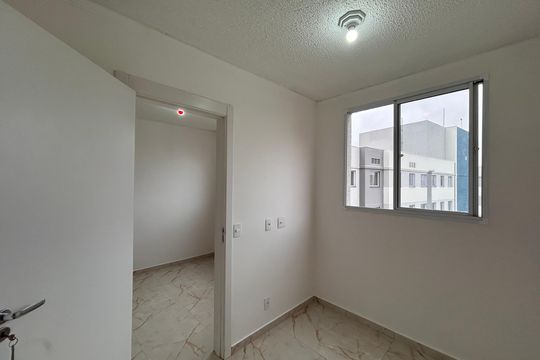 Quarto 1 de apartamento para alugar com 2 quartos, 34m² em Usina Piratininga, São Paulo