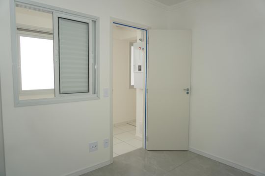 Quarto de Serviço de apartamento para alugar com 4 quartos, 135m² em Parque Esplanada do Embu, Embu das Artes
