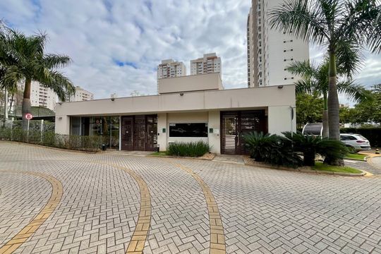 Fachada portaria de apartamento à venda com 2 quartos, 217m² em Fazenda Santa Cândida, Campinas