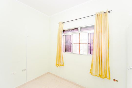 Quarto 1 de casa para alugar com 3 quartos, 190m² em Macedo, Guarulhos