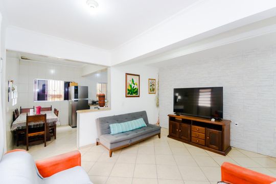 Sala de casa para alugar com 3 quartos, 190m² em Macedo, Guarulhos