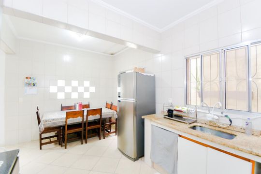 Cozinha de casa para alugar com 3 quartos, 190m² em Macedo, Guarulhos