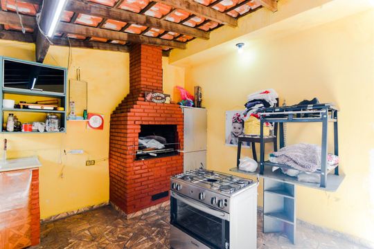 Área gourmet de casa à venda com 3 quartos, 170m² em Jardim Cocaia, Guarulhos