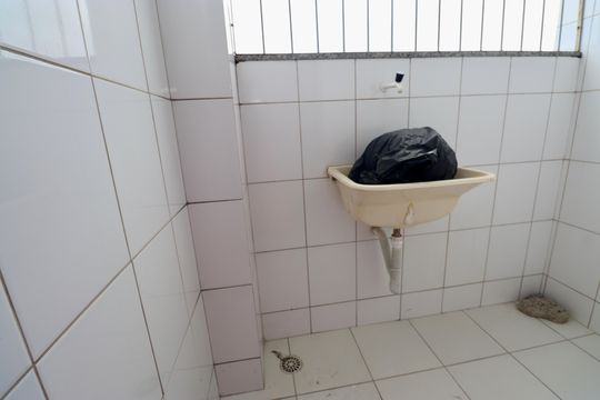 Área de Serviço de apartamento para alugar com 2 quartos, 40m² em Itapuã, Salvador