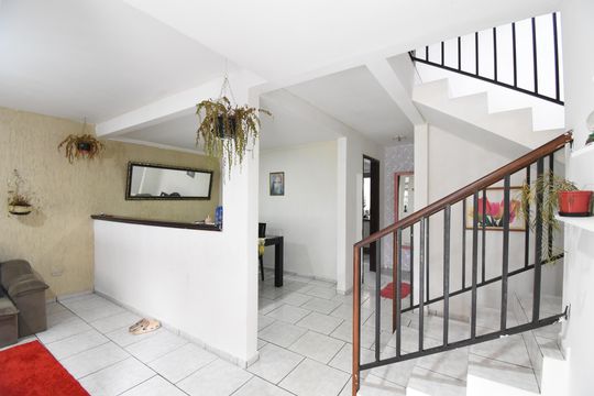 Casa à venda com 3 quartos, 155m² em Bairro Alto, Curitiba