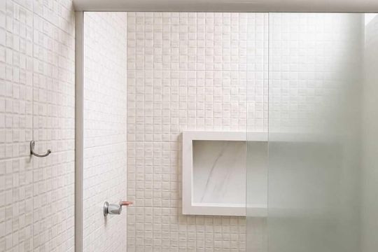 Banheiro de casa para alugar com 2 quartos, 70m² em Guaratiba, Rio de Janeiro