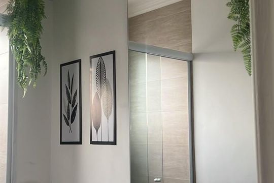 Banheiro de apartamento para alugar com 2 quartos, 56m² em Jardim do Líbano, Barueri