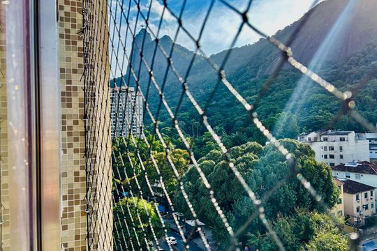 Vista da sala de apartamento para alugar com 2 quartos, 70m² em Botafogo, Rio de Janeiro