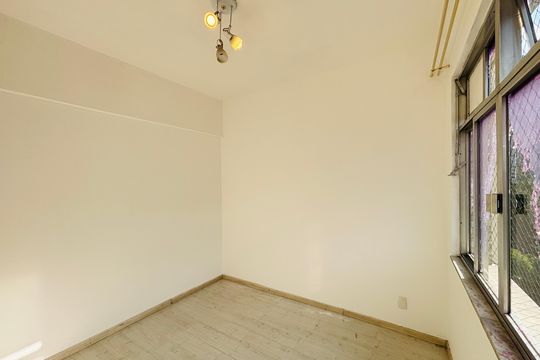 Quarto de apartamento à venda com 2 quartos, 70m² em Botafogo, Rio de Janeiro