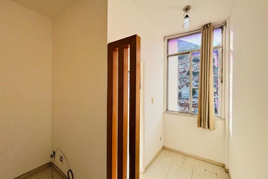 Sala de apartamento para alugar com 2 quartos, 70m² em Botafogo, Rio de Janeiro