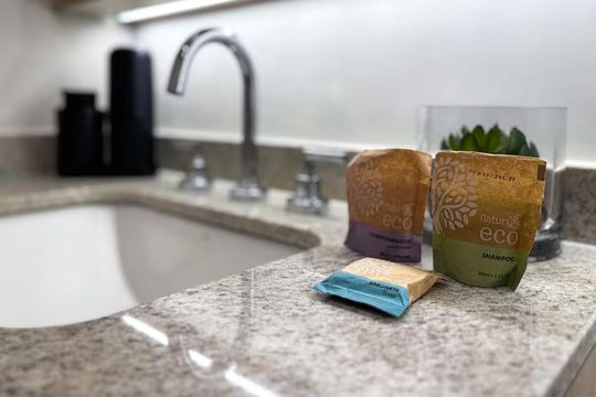 Cozinha de kitnet/studio à venda com 1 quarto, 25m² em Campo Belo, São Paulo