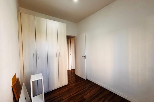 Quarto de apartamento para alugar com 2 quartos, 48m² em Novo Osasco, Osasco