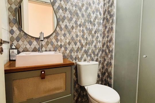 Banheiro de apartamento para alugar com 2 quartos, 48m² em Novo Osasco, Osasco