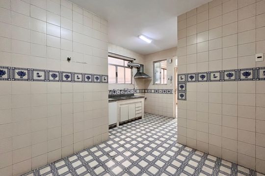 Cozinha de apartamento à venda com 3 quartos, 161m² em Copacabana, Rio de Janeiro