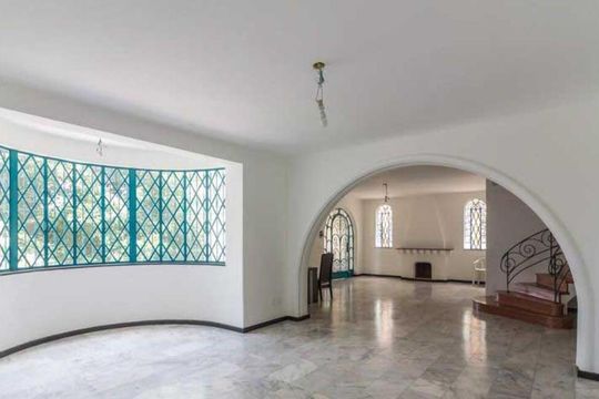 Sala de casa para alugar com 4 quartos, 472m² em Pacaembu, São Paulo