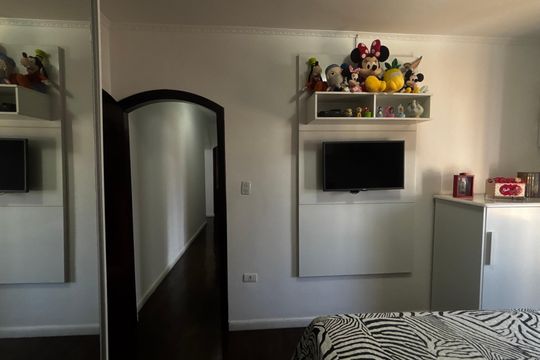 Quarto 1 de casa à venda com 3 quartos, 207m² em Vila Metalúrgica, Santo André