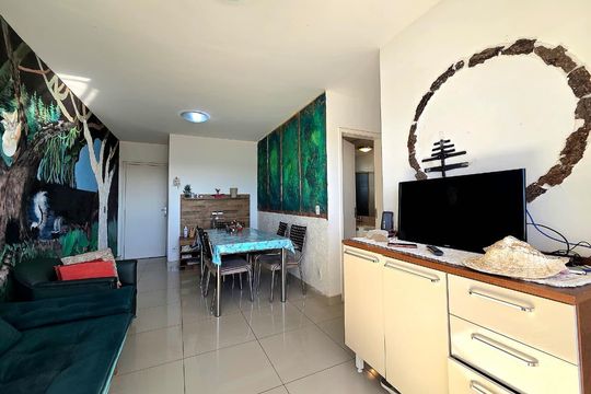 Sala de apartamento à venda com 3 quartos, 90m² em Jardim Guanabara, Belo Horizonte