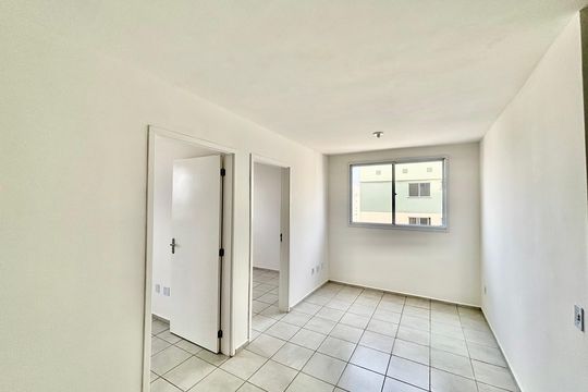 Apartamento para alugar com 2 quartos, 49m² em Jardim Lourdes, Ferraz de Vasconcelos