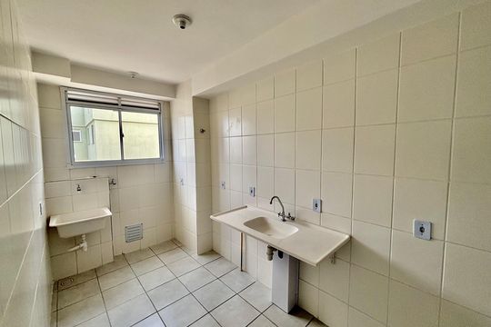 Cozinha de apartamento para alugar com 2 quartos, 49m² em Jardim Lourdes, Ferraz de Vasconcelos