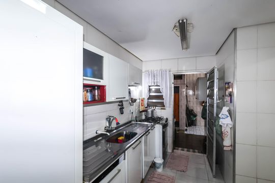 Cozinha de casa à venda com 3 quartos, 80m² em Cambuci, São Paulo