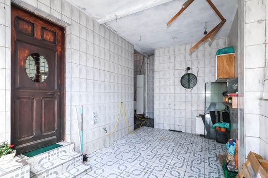 Garagem de casa à venda com 3 quartos, 80m² em Cambuci, São Paulo