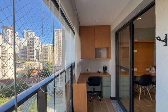 Sacada de kitnet/studio para alugar com 1 quarto, 27m² em Jardim das Acacias, São Paulo