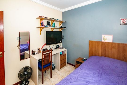 Quarto 2 de apartamento à venda com 3 quartos, 80m² em Itamarati, Belo Horizonte
