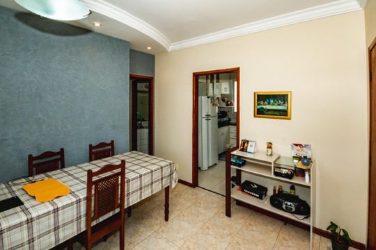 Sala de apartamento à venda com 3 quartos, 80m² em Itamarati, Belo Horizonte