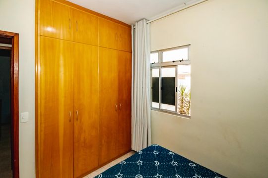 Quarto 3 de apartamento à venda com 3 quartos, 80m² em Itamarati, Belo Horizonte