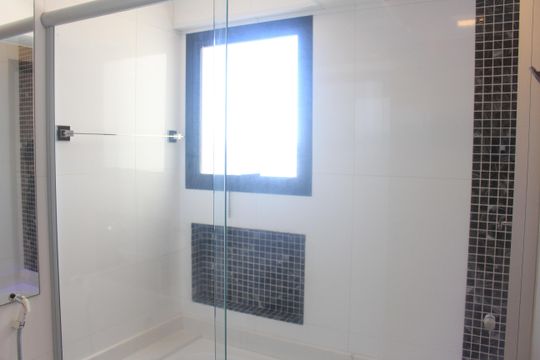 Banheiro da Suíte 1 de apartamento para alugar com 3 quartos, 115m² em Santa Paula, São Caetano do Sul