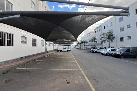 Garagem de apartamento à venda com 2 quartos, 44m² em Chácara Cotia, Contagem