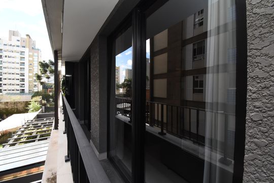Sacada do Studio de kitnet/studio para alugar com 1 quarto, 34m² em Batel, Curitiba