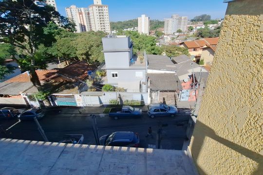 Vista de casa à venda com 3 quartos, 160m² em Vila Gomes, São Paulo