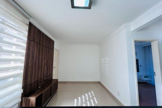 Apartamento à venda com 2 quartos, 55m² em Cabral, Contagem