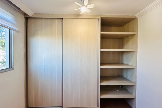 Apartamento à venda com 2 quartos, 55m² em Cabral, Contagem