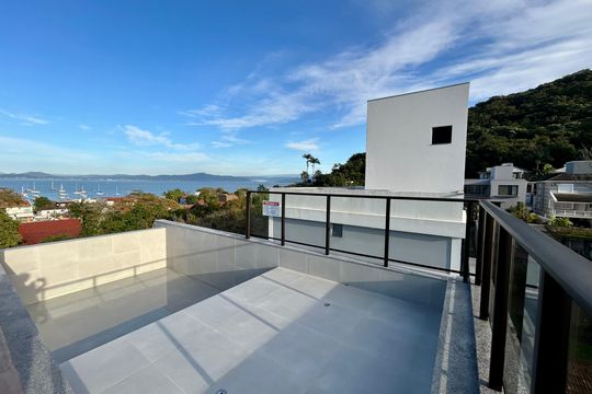 Área comum - Piscina de apartamento para alugar com 1 quarto, 46m² em Santo Antonio de Lisboa, Florianópolis