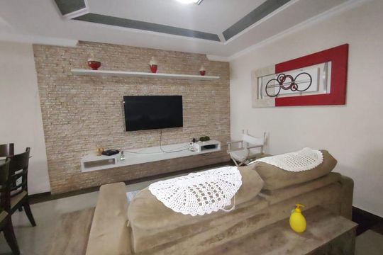 Sala de apartamento para alugar com 2 quartos, 122m² em Vila Assuncao, Praia Grande