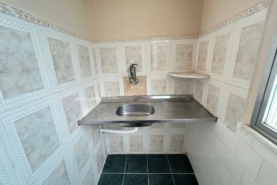 Cozinha de casa de condomínio para alugar com 1 quarto, 70m² em Tomás Coelho, Rio de Janeiro