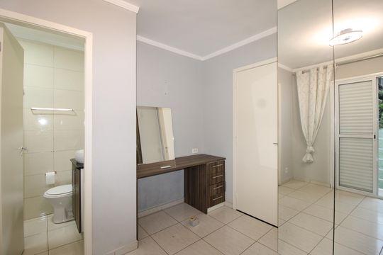 Suíte 1  de casa de condomínio para alugar com 2 quartos, 58m² em Vila Carmosina, São Paulo
