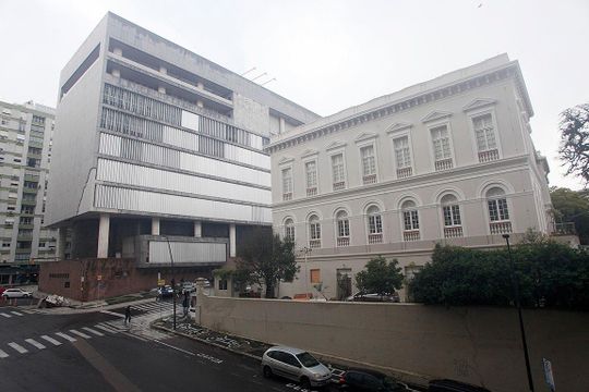 Quarto 2 Vista de apartamento à venda com 3 quartos, 129m² em Centro Histórico, Porto Alegre